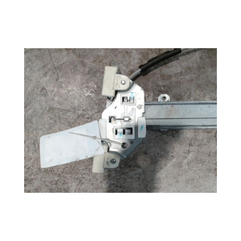 MECANISME+MOTEUR LEVE-GLACE AVANT DROIT NISSAN TIIDA