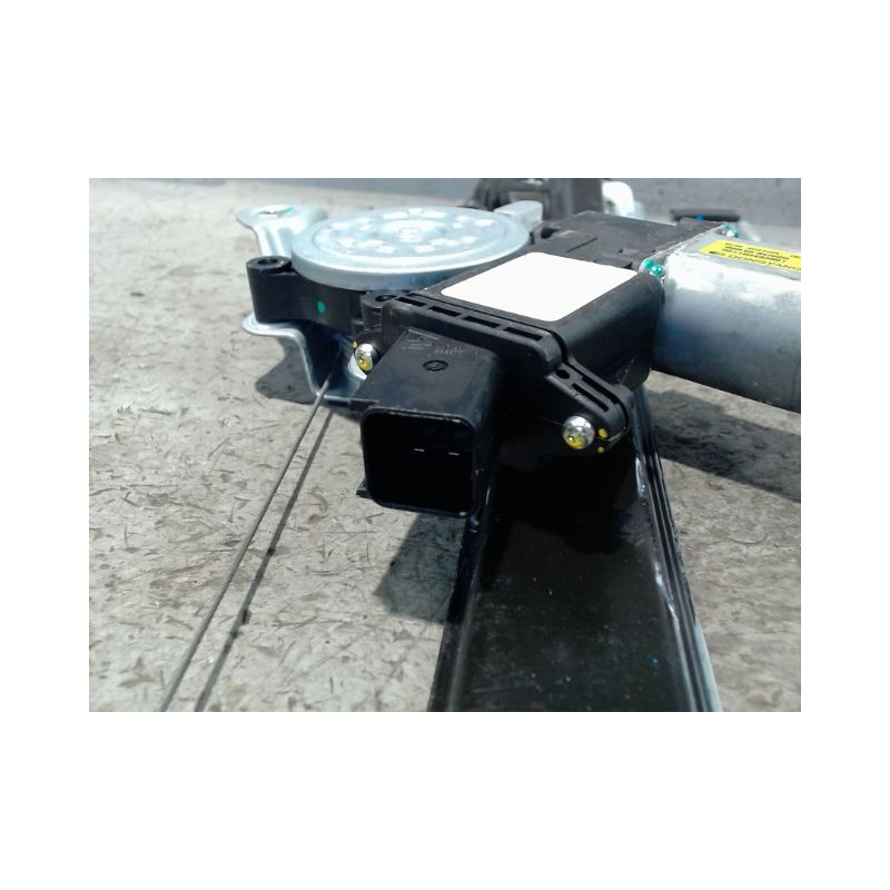 MECANISME+MOTEUR LEVE-GLACE AVANT DROIT OPEL MOKKA