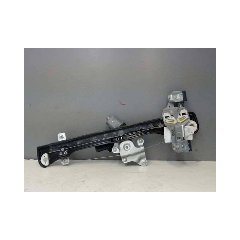 MECANISME+MOTEUR LEVE-GLACE AVANT DROIT OPEL MOKKA
