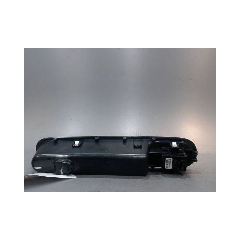 COMMANDE LEVE-GLACE PORTE AVD MINI MINI