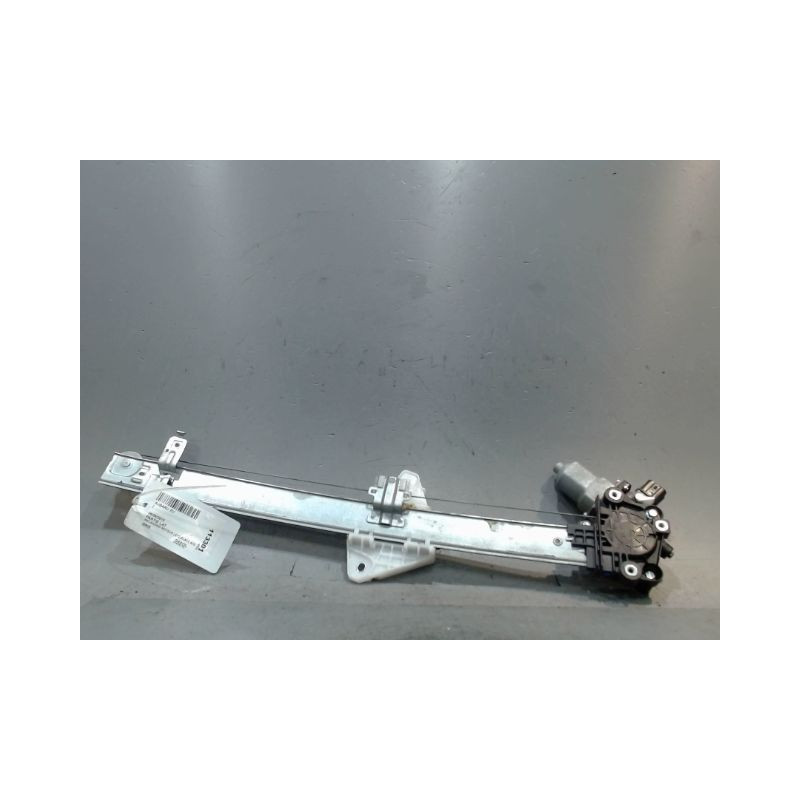 MECANISME+MOTEUR LEVE-GLACE AVANT GAUCHE SUBARU XV