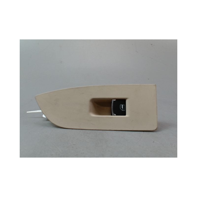 COMMANDE LEVE-GLACE PORTE ARD VOLKSWAGEN PASSAT 2010-