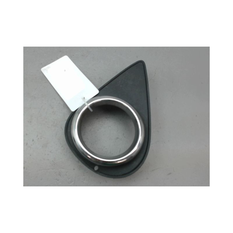 ENJOLIVEUR PARE-CHOC AVD TOYOTA YARIS 2005-