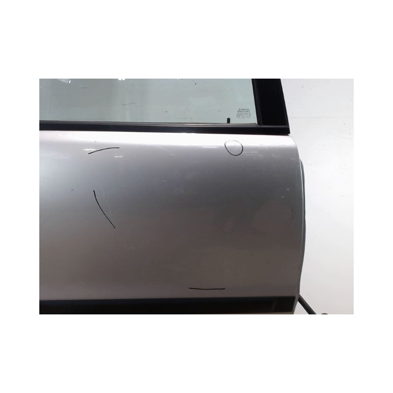 PORTE ARRIERE DROIT VOLVO V40 2000-