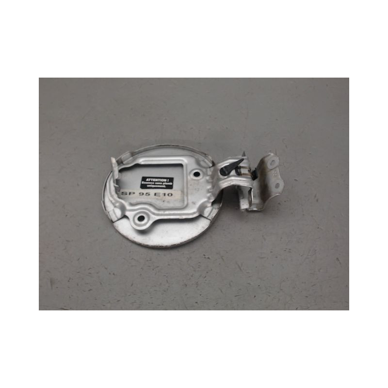 VOLET DE TRAPPE CARBURANT TOYOTA YARIS