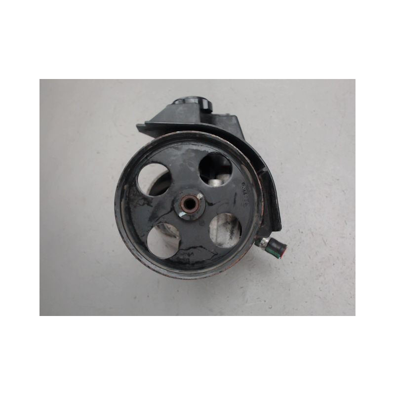 POMPE DIRECTION ASSISTEE PEUGEOT 206