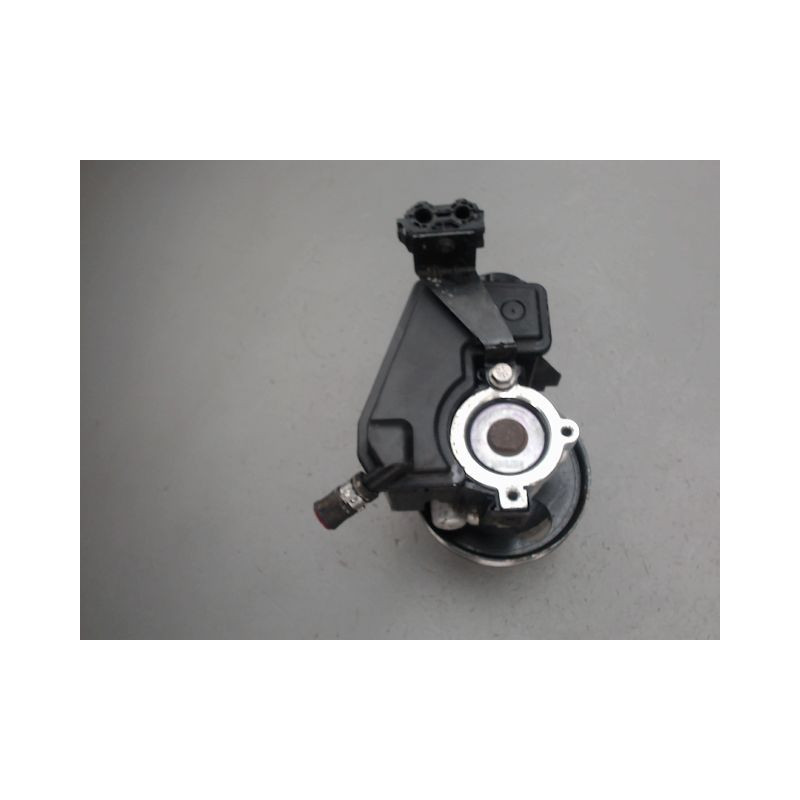 POMPE DIRECTION ASSISTEE PEUGEOT 206