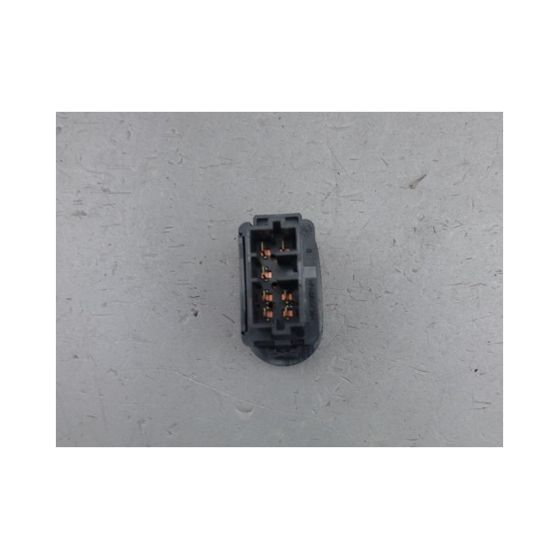 COMMANDE LEVE-GLACE PORTE AVD CITROEN C3