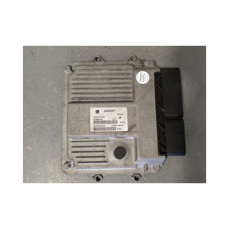 CALCULATEUR MOTEUR SUZUKI SPLASH