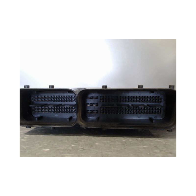 CALCULATEUR MOTEUR SUZUKI SPLASH