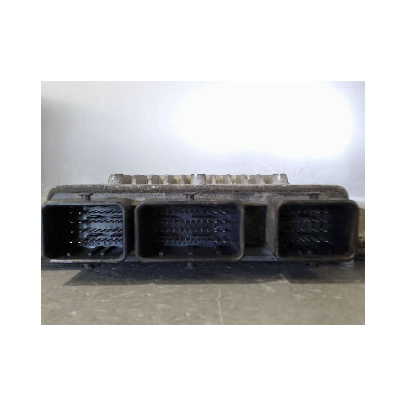 CALCULATEUR MOTEUR CITROEN C2 2003-