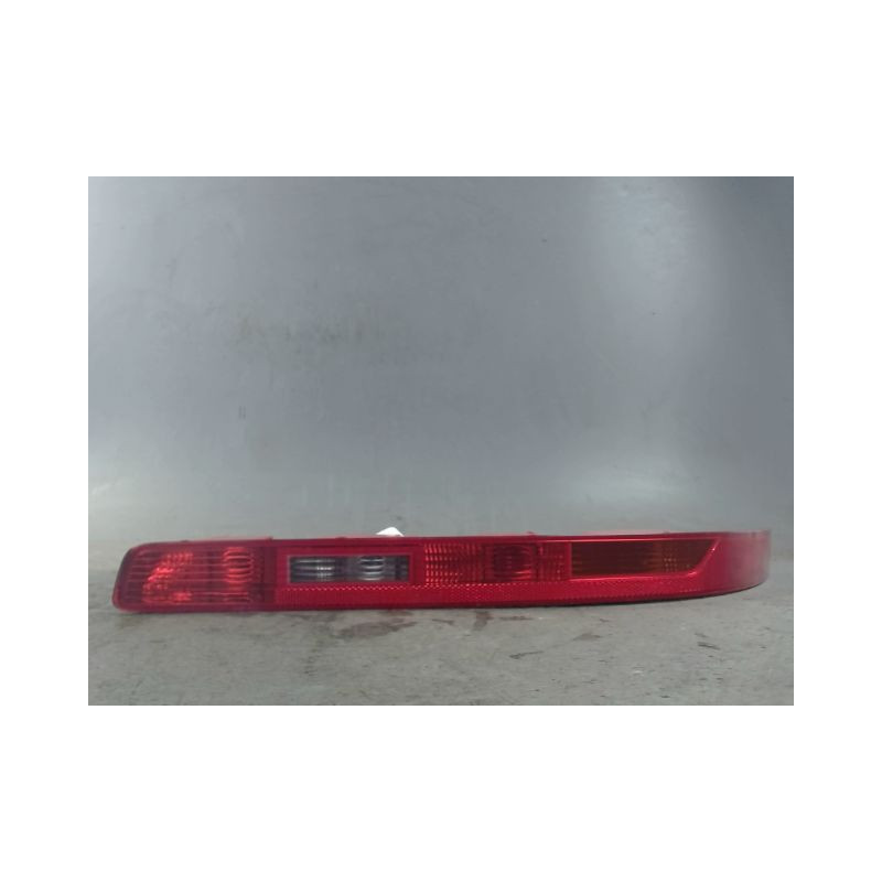 FEU DE PARE-CHOC ARRIERE DROIT AUDI Q7