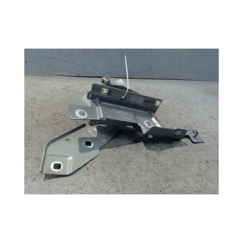 SUPPORT AILE AVG RENAULT CAPTUR