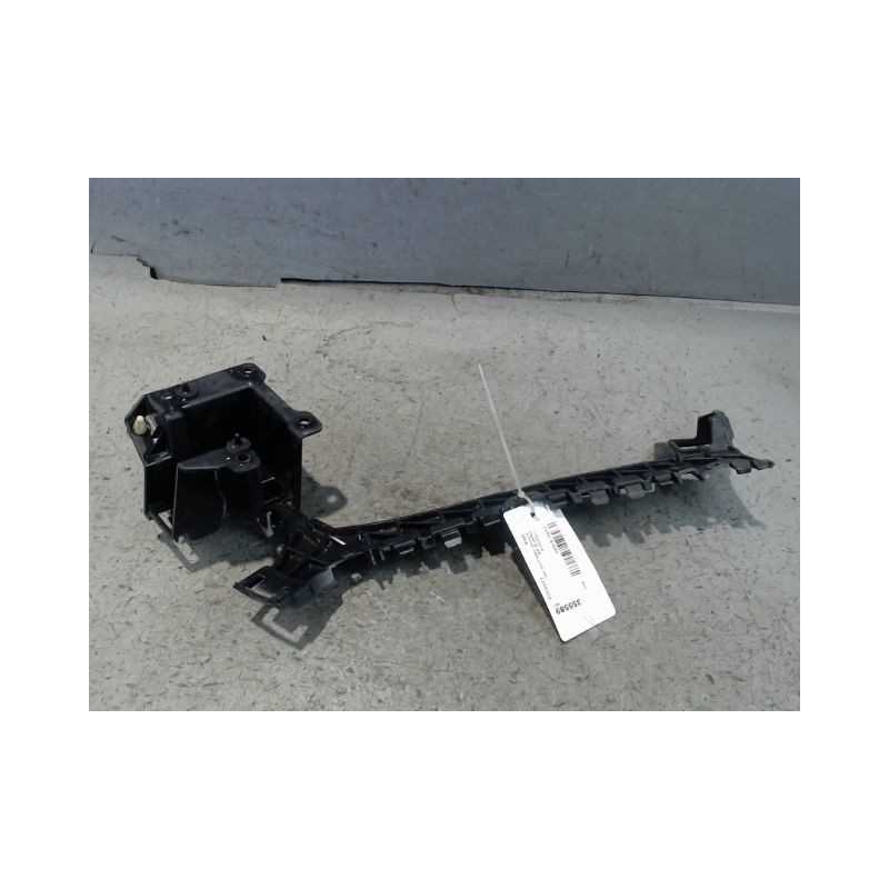 SUPPORT PARE-CHOC ARD FORD B-MAX
