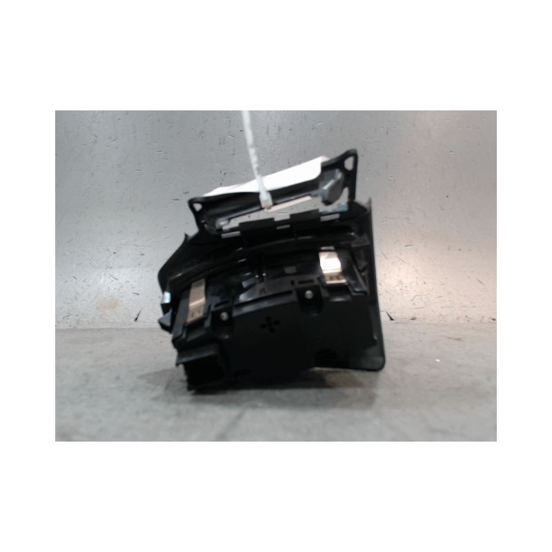 INTERIEUR COMMANDE PHARES FORD FOCUS