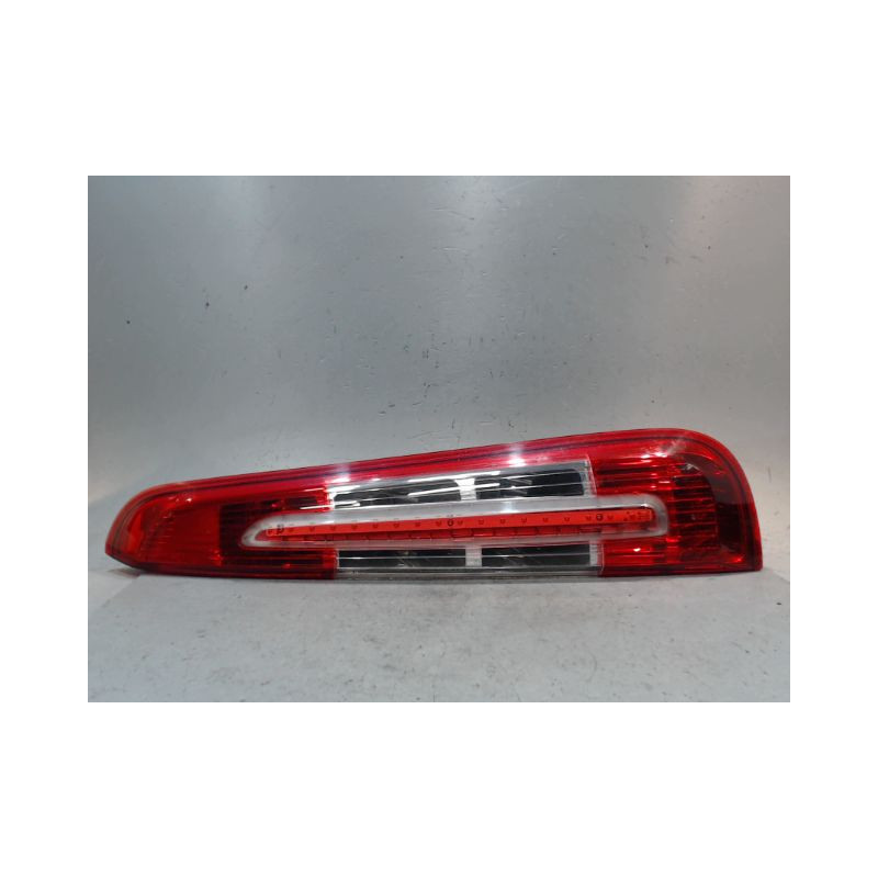 FEU ARRIERE DROIT FORD C-MAX
