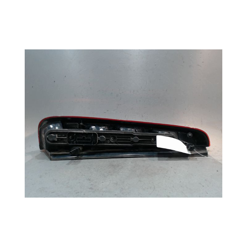 FEU ARRIERE DROIT FORD C-MAX
