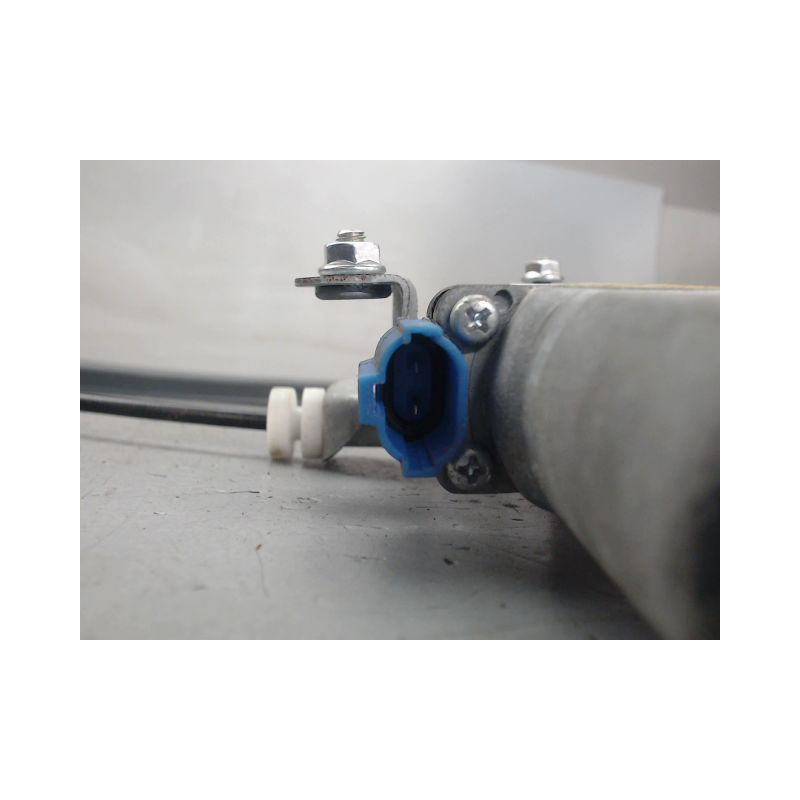 MECANISME LEVE-GLACE ARRIERE DROIT CHEVROLET CAPTIVA