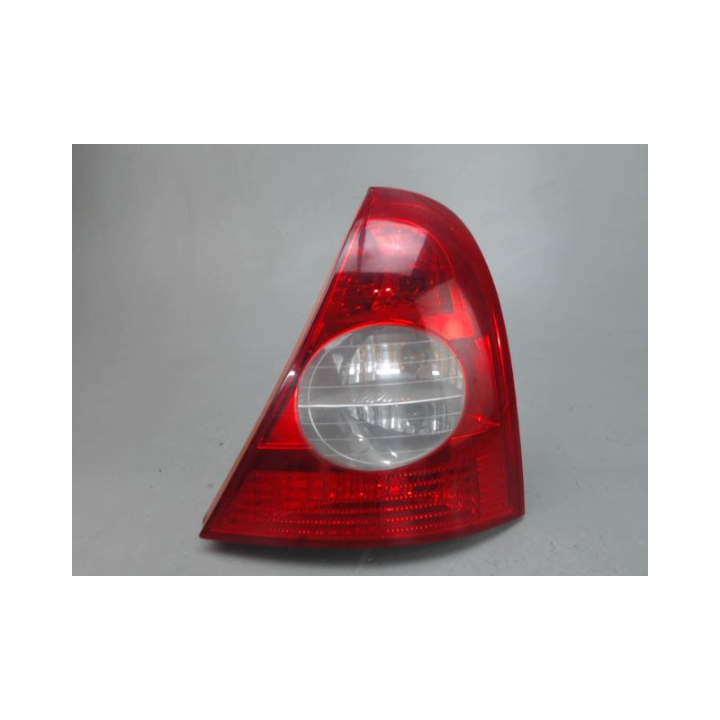 FEU ARRIERE DROIT RENAULT CLIO
