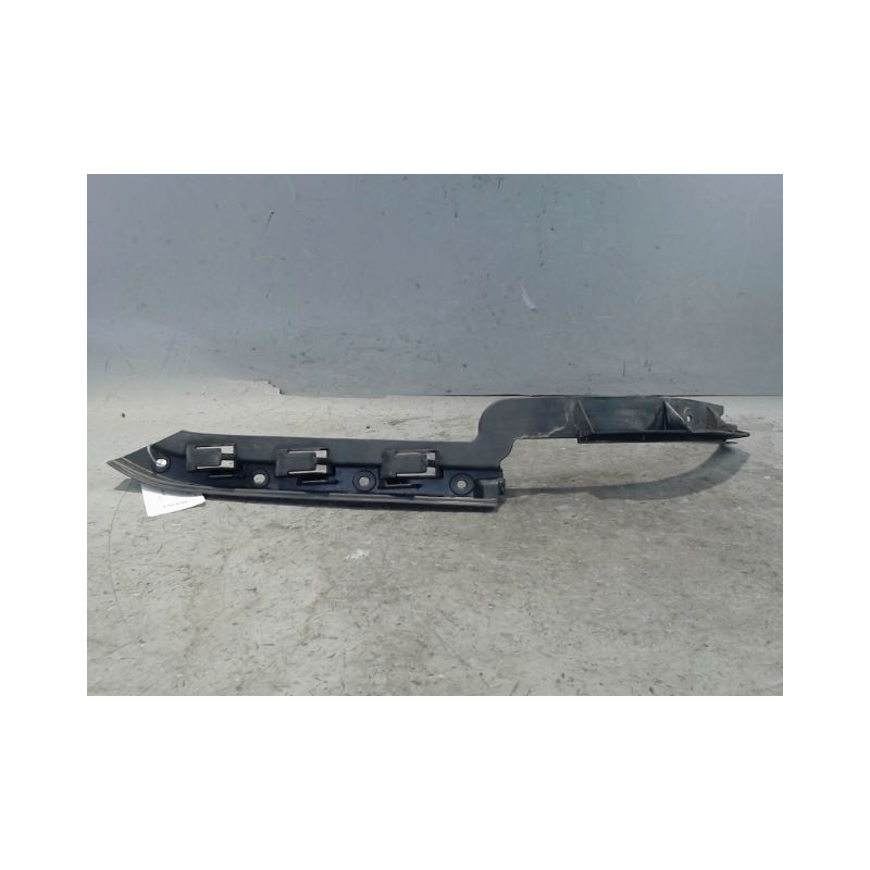 SUPPORT PARE-CHOC ARD PORSCHE CAYENNE 2002-