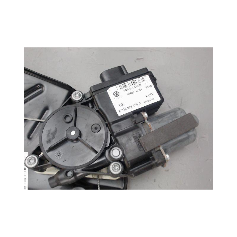 MECANISME LEVE-GLACE ARRIERE DROIT VOLKSWAGEN EOS