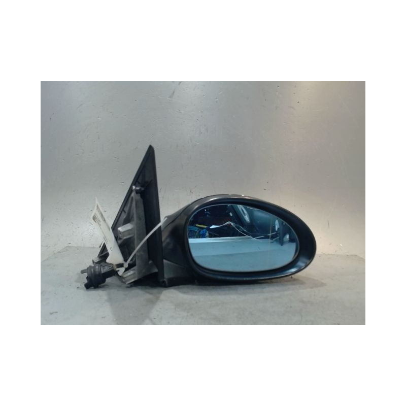 RETROVISEUR EXTERIEUR ELECTRIQUE DROIT B.M.W. SERIE 1