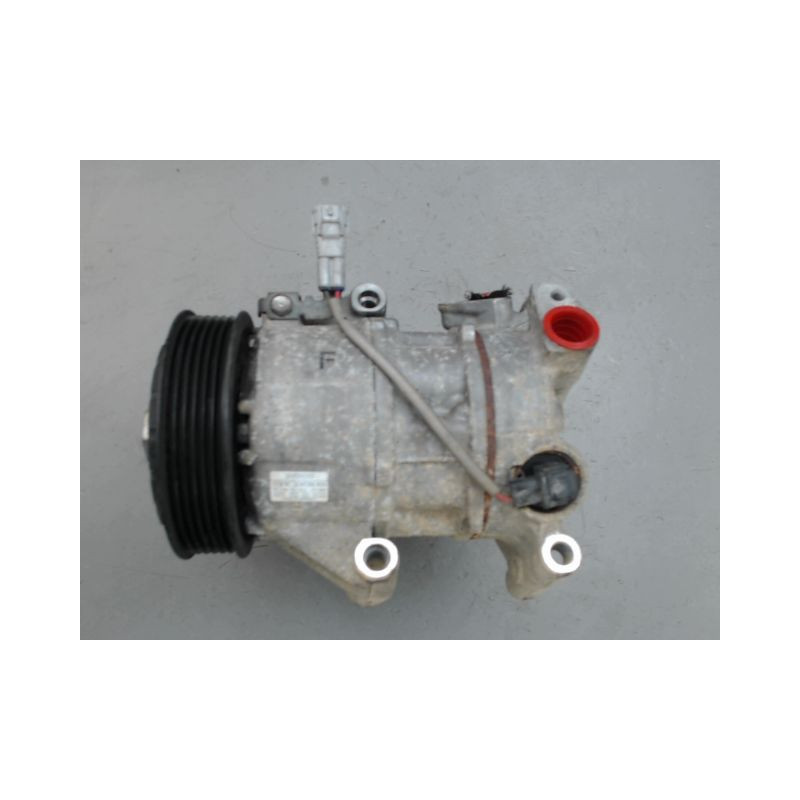 COMPRESSEUR AIR CONDITIONNE TOYOTA YARIS