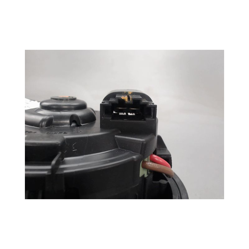 MOTEUR VENTILATEUR CHAUFFAGE DACIA DUSTER