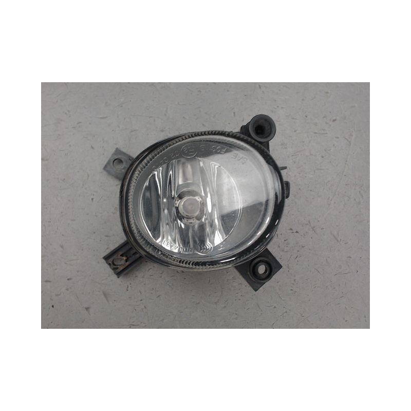 PHARE ANTIBROUILLARD AVANT GAUCHE AUDI A3