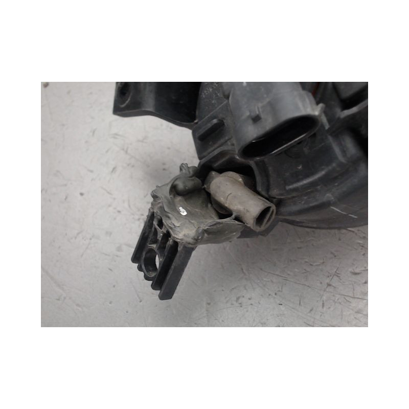 PHARE ANTIBROUILLARD AVANT GAUCHE AUDI A3