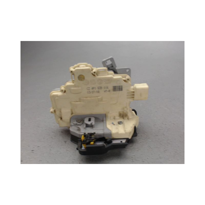 SYSTEME CONDAMNATION ARRIERE DROIT AUDI A3