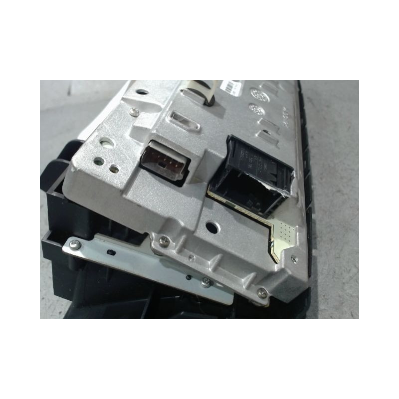 ECRAN GPS B.M.W. SERIE 1