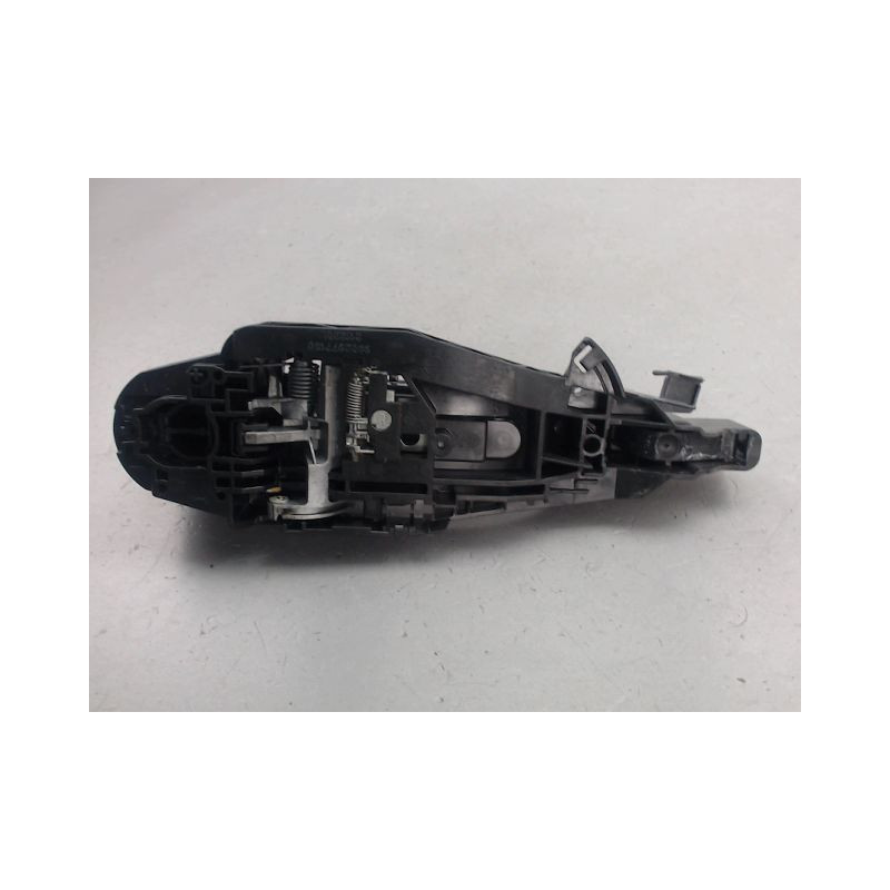 POIGNEE EXTERIEURE PORTE AVANT DROIT PEUGEOT 208
