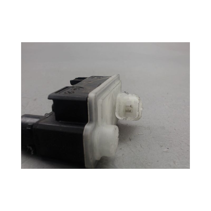 ACTIONNEUR TRAPPE CARBURANT PEUGEOT 208