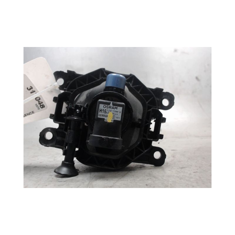 PHARE ANTIBROUILLARD AVANT DROIT DACIA SANDERO