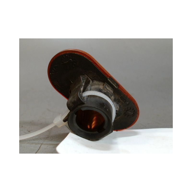 REPETITEUR AILE DROIT RENAULT TWINGO 93-98