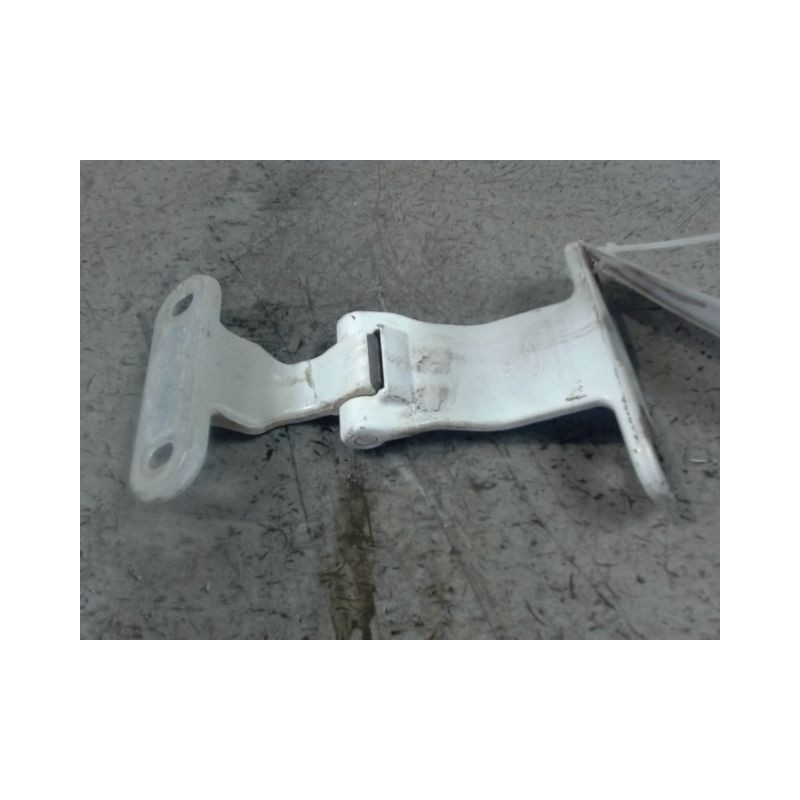 CHARNIERE INF PORTE BATTANTE ARD FORD T.COURIER