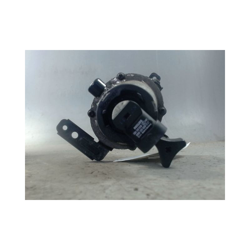 PHARE ANTIBROUILLARD AVANT GAUCHE KIA CEE-D