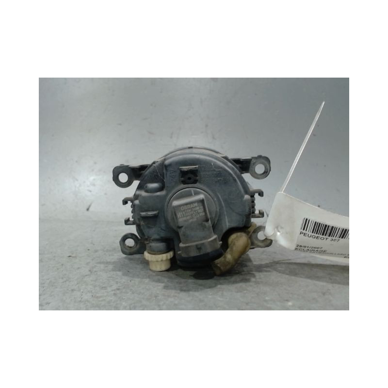 PHARE ANTIBROUILLARD AVANT DROIT PEUGEOT 307
