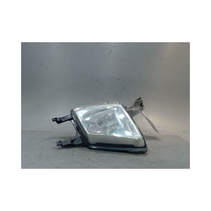 PHARE ANTIBROUILLARD AVANT GAUCHE PEUGEOT 407