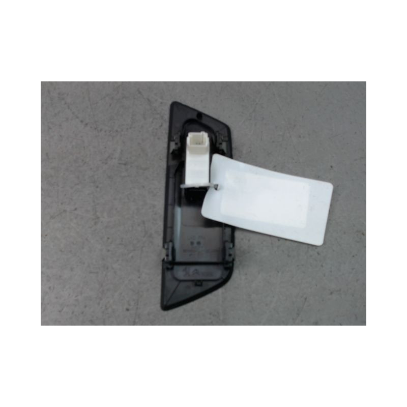 COMMANDE LEVE-GLACE PORTE AVD PEUGEOT 508 2010-