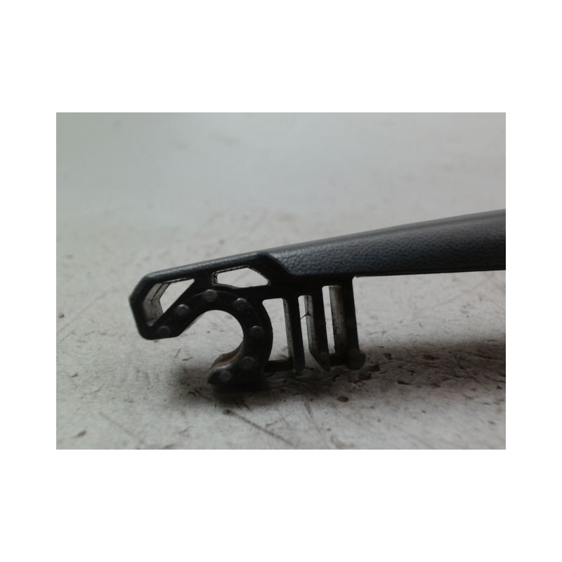 BRAS ESSUIE-GLACE ARRIERE TOYOTA YARIS II 2010-
