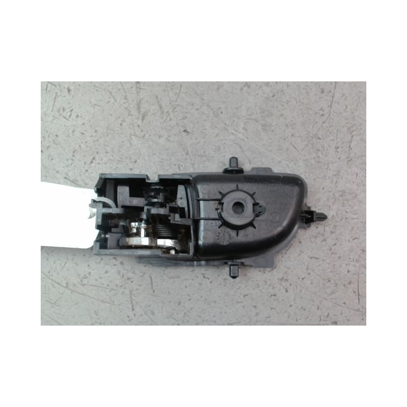 POIGNEE INTERIEURE PORTE AVANT DROIT TOYOTA YARIS II 2010-