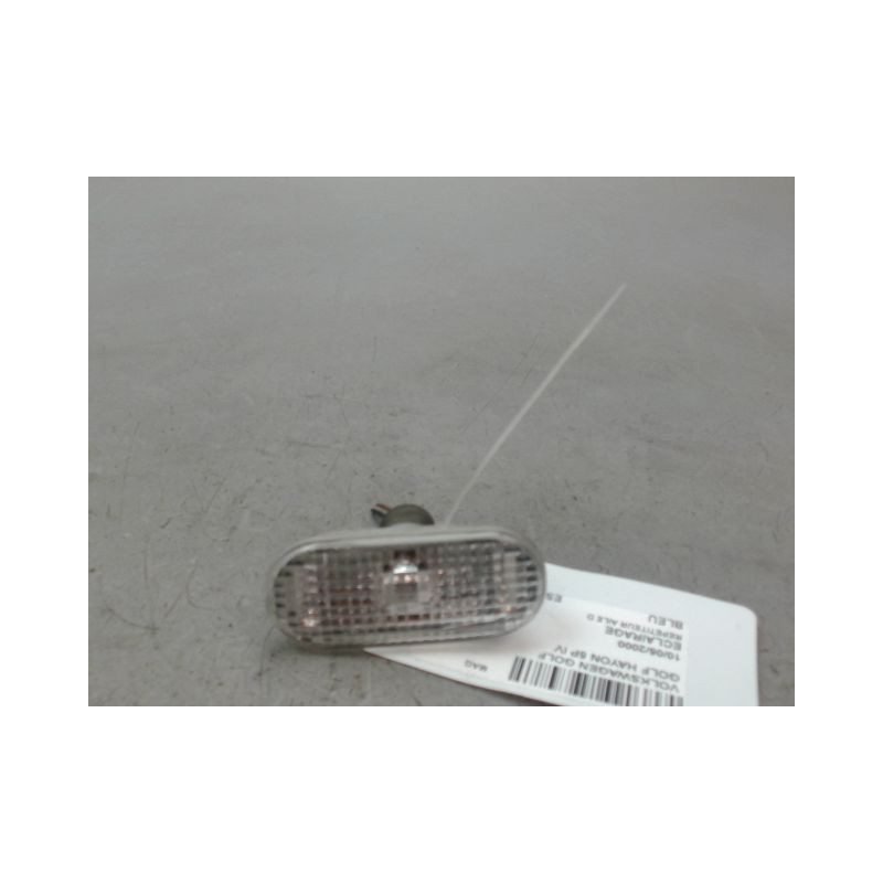 REPETITEUR AILE DROIT VOLKSWAGEN GOLF IV 1998-2004