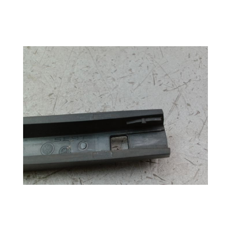 BRAS ESSUIE-GLACE ARRIERE SKODA FABIA II Phase 1 2007-2010