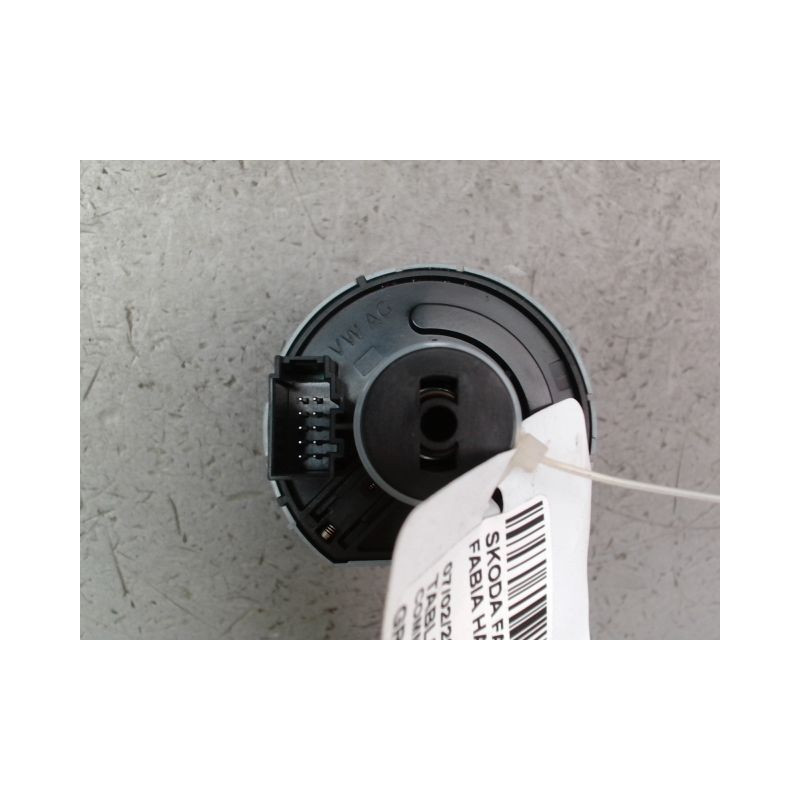 COMMANDE ECLAIRAGE SKODA FABIA II Phase 1 2007-2010