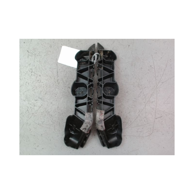 JEU SUPPORTS PARE-CHOC ARRIERE SKODA FABIA II Phase 1 2007-2010