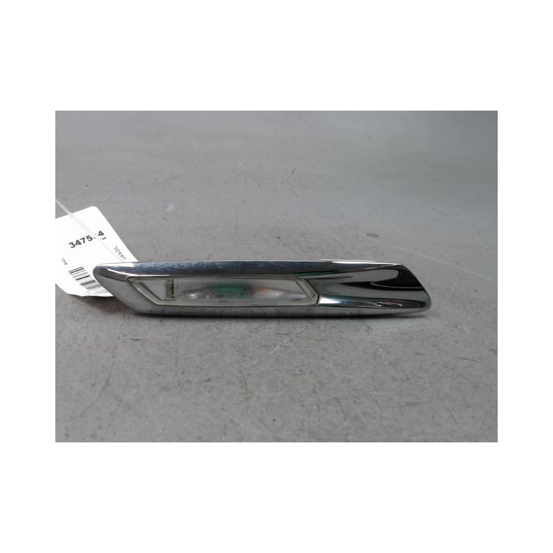 REPETITEUR AILE GAUCHE BMW SERIE 5