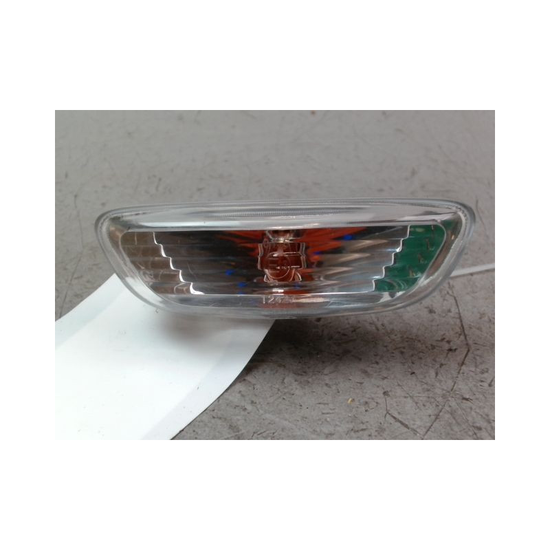REPETITEUR AILE DROIT KIA CARENS 2002-