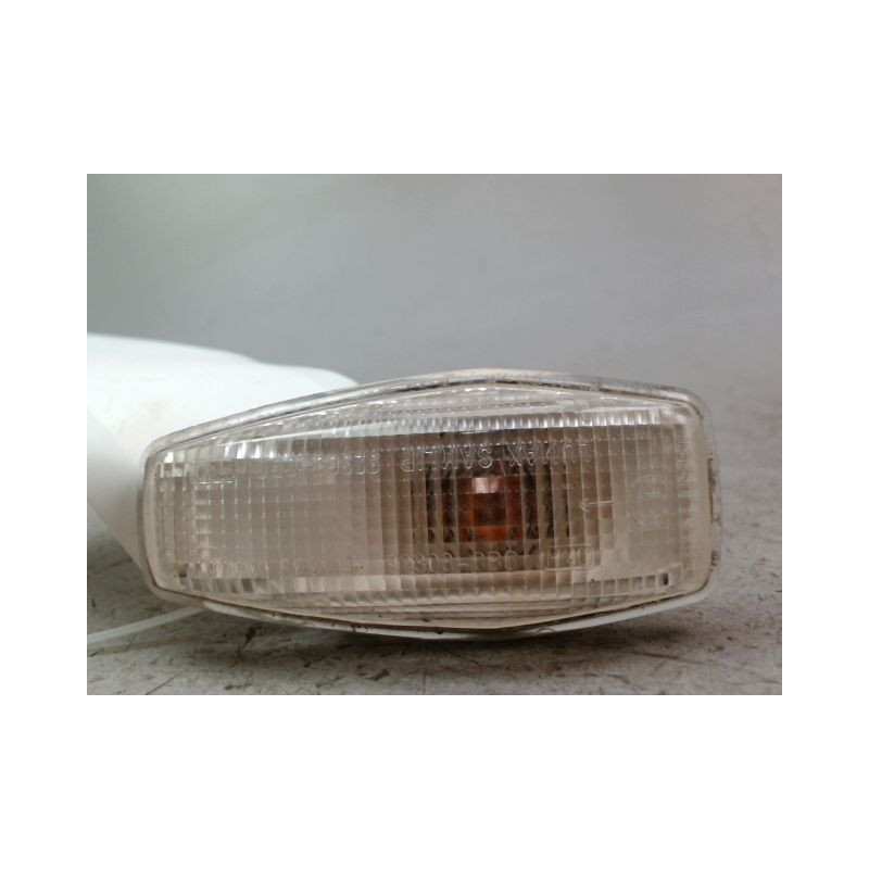 REPETITEUR AILE DROIT HYUNDAI I 10 I Phase 1 2008-2010